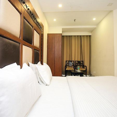 FabHotel Atlante Zirakpur Exterior foto